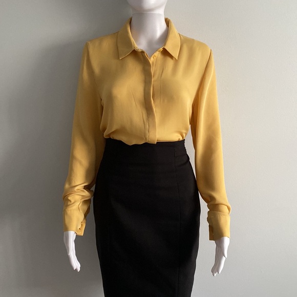 H&M Tops - Yellow Women’s Button Down Blouse